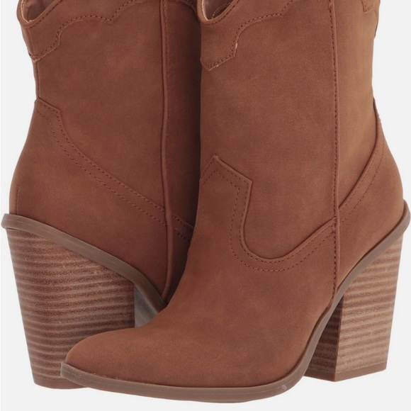 Dolce Vita Shoes - Dolce Vita Tan Ankle Booties